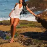 Stunning Indyara posing in sunlight