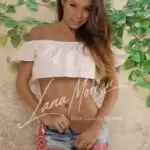 Kira, luxury model in casual denim