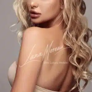 Blonde Elite Companion Miami with seductive curls