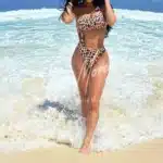 London Escort in Elegant Heels